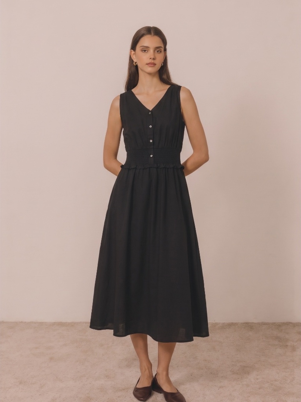 Donna Karan Fit Flare Black Midi Dress Size 4. New
